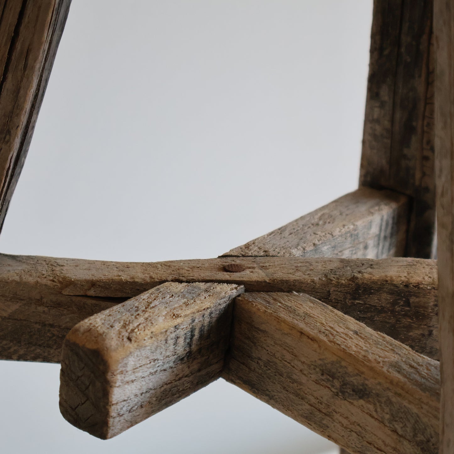 Tall round stool - Arthur