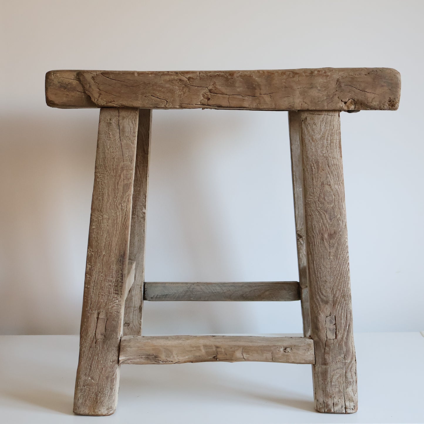 Tall elm stool - Jasper