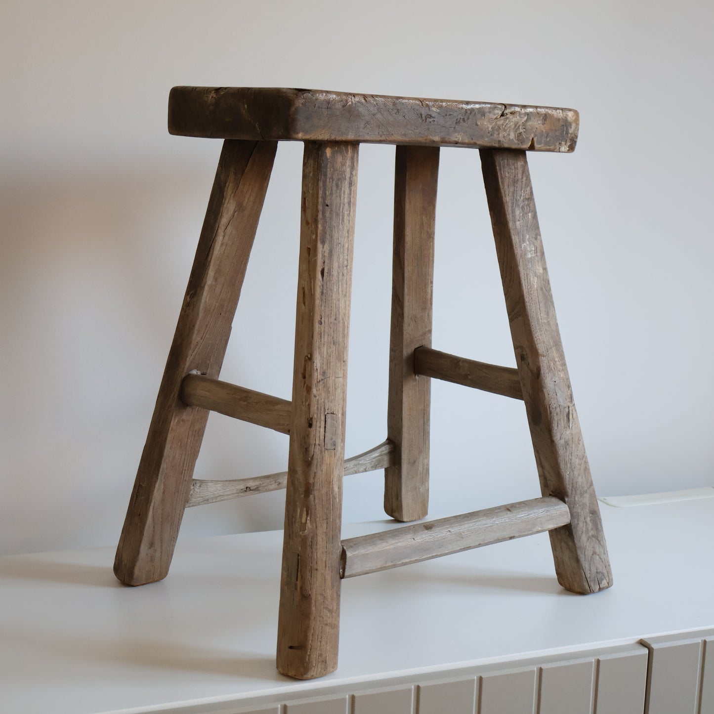 Tall elm stool - Frank