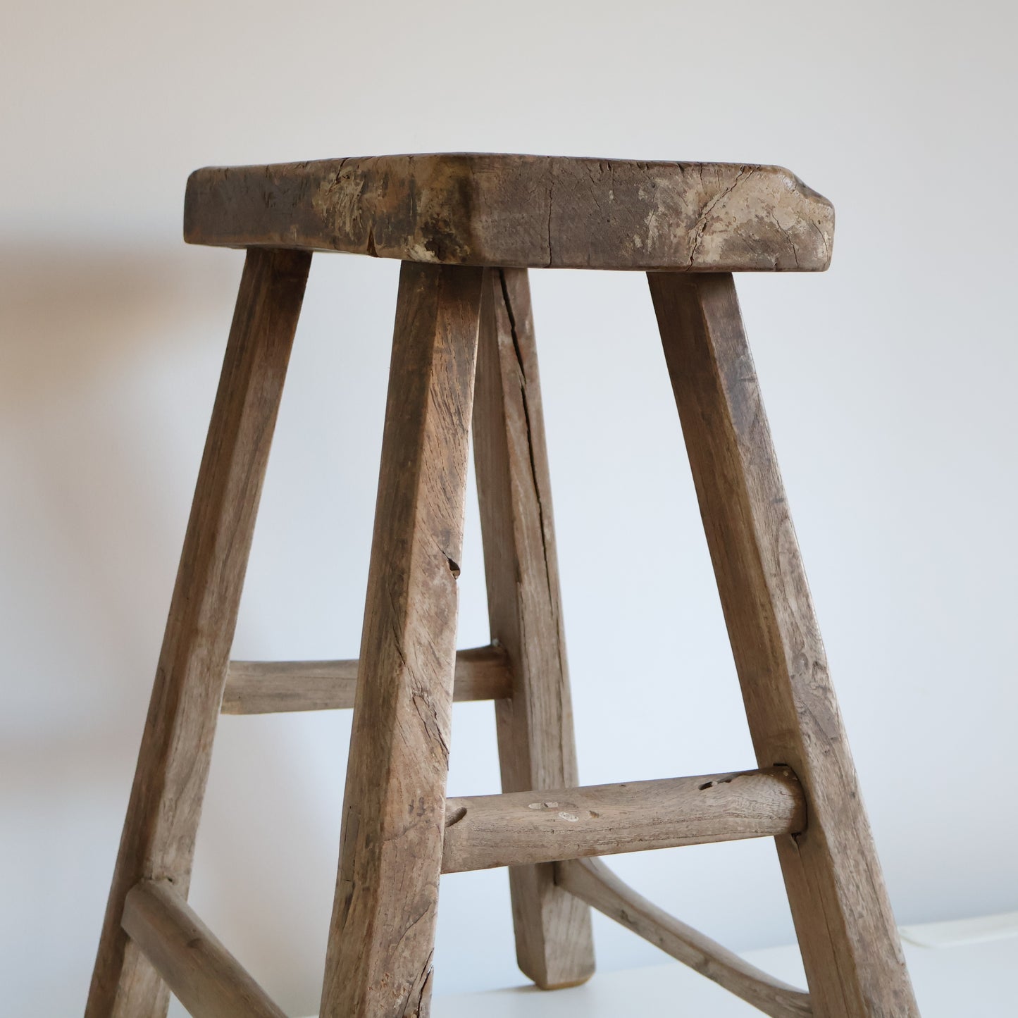 Tall elm stool - Frank