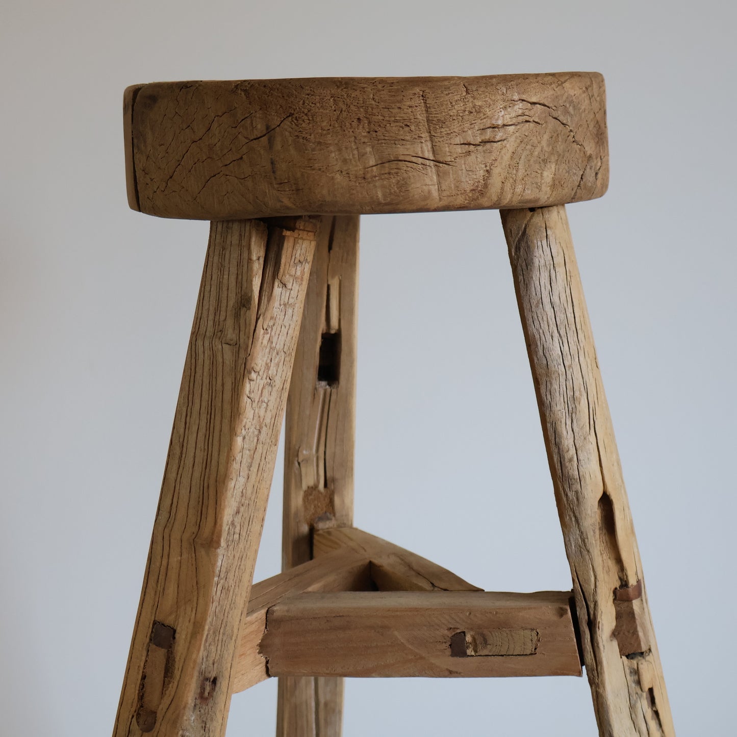 Tall round stool - Alfred