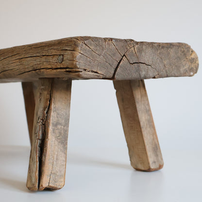 Medium elm stool - Betsy