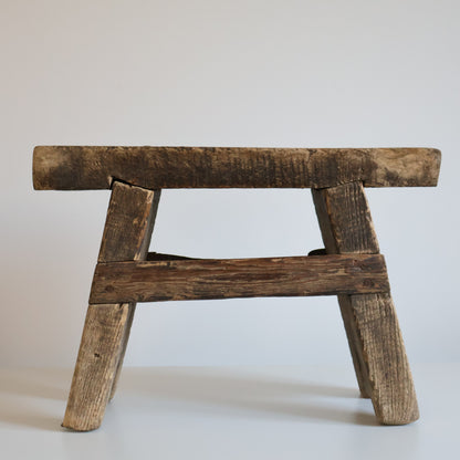 Medium elm stool - Ethel