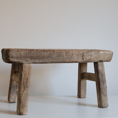 Medium elm stool - Edith