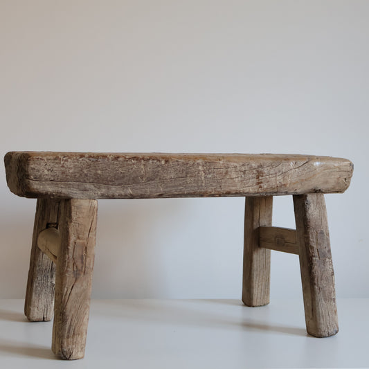 Medium elm stool - Edith