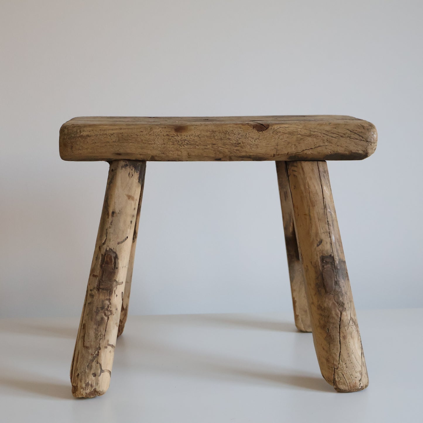 Small elm stool - Rufus