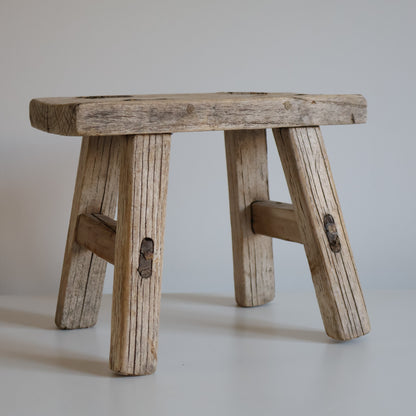 Small elm stool - Clyde