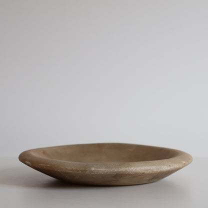 Aged marble bowl - Nell