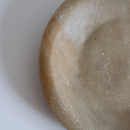 Aged marble bowl - Nell