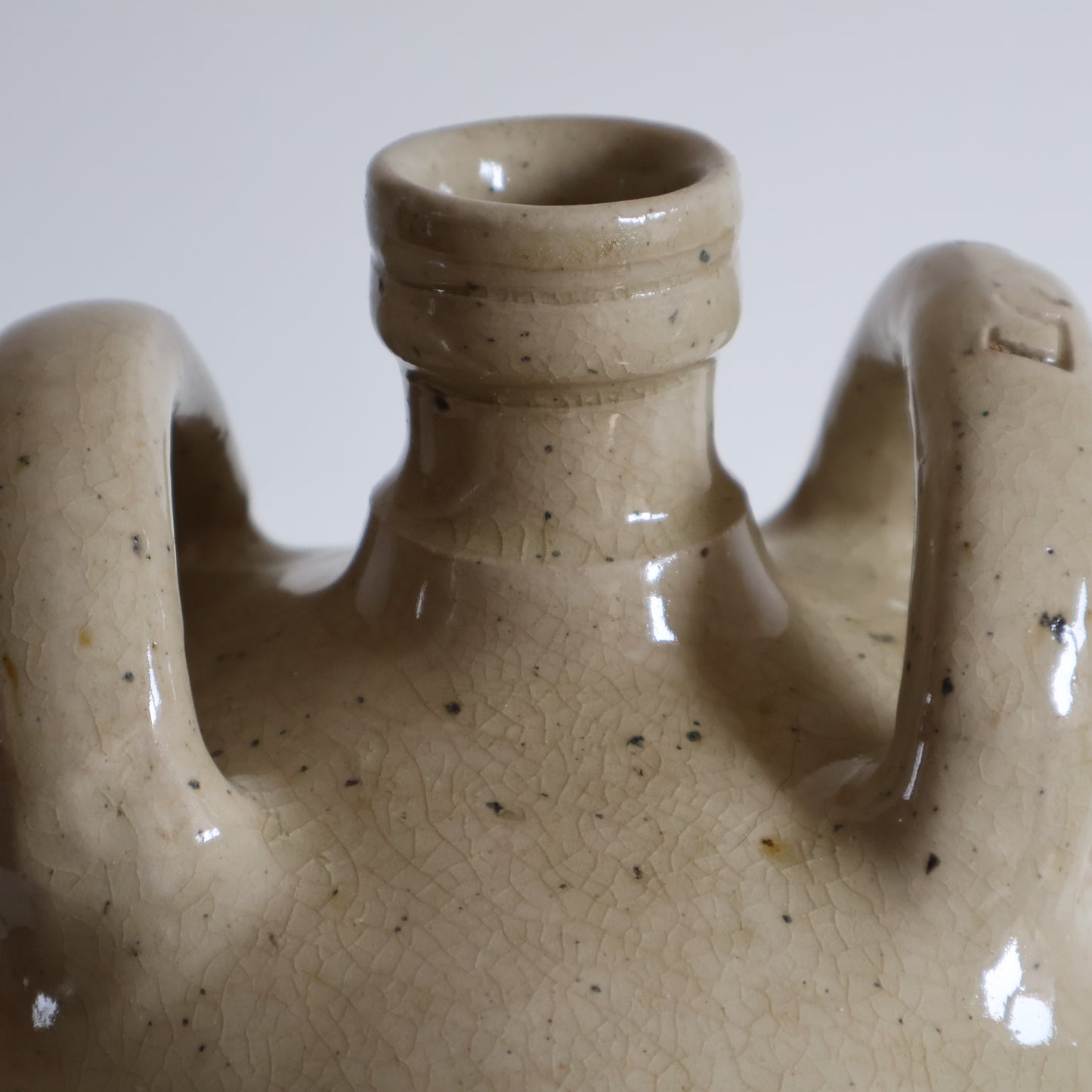French jug - Ari