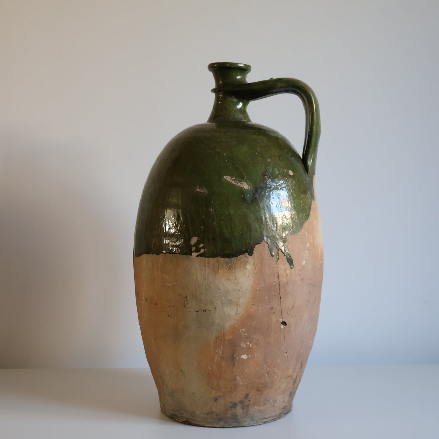 French oil jug