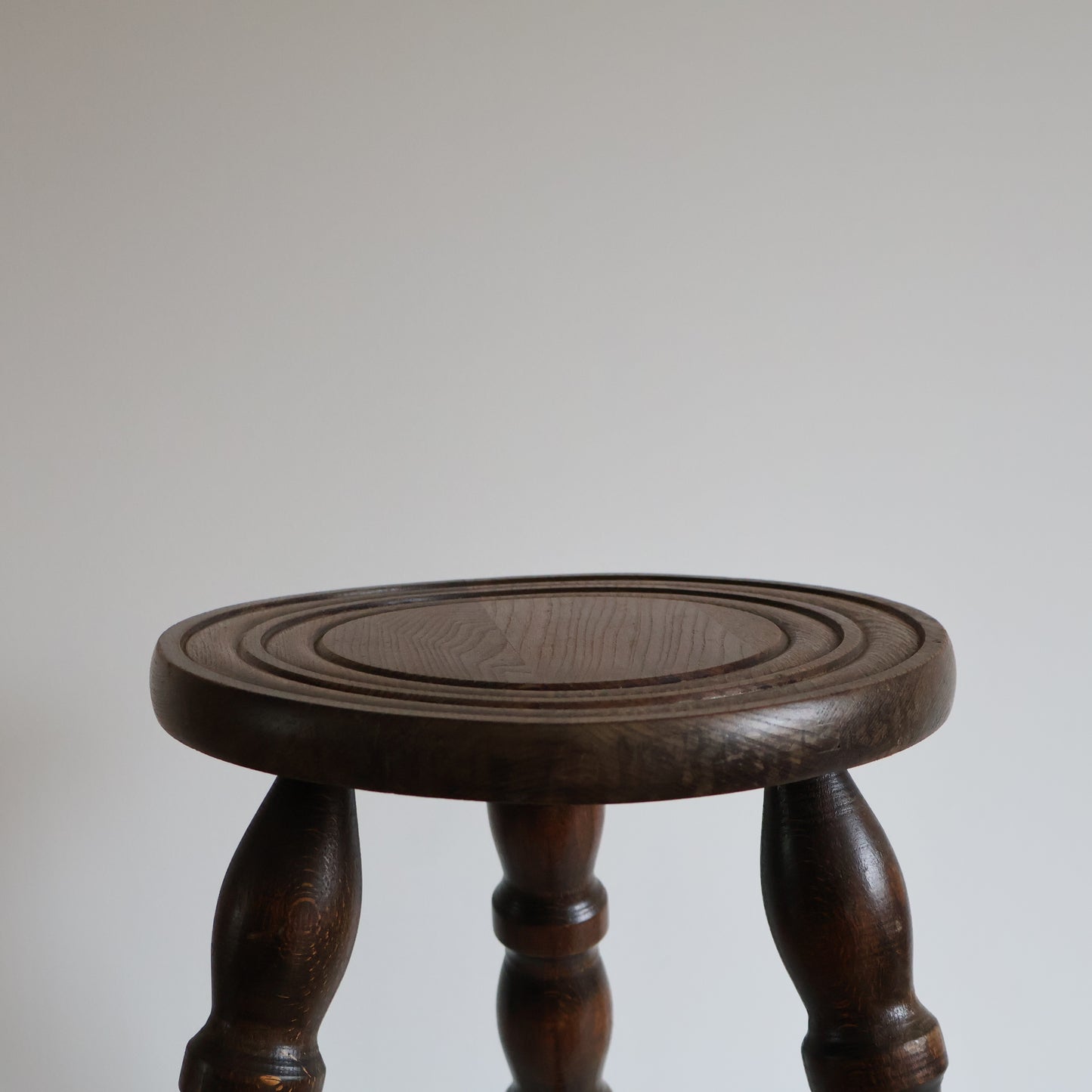Bobbin stool 03