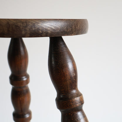 Bobbin stool 03