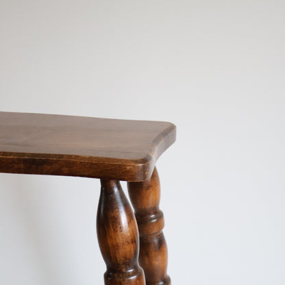 Bobbin stool 02
