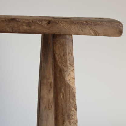 Elm stool - Ollie
