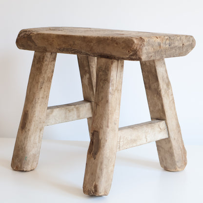 Elm stool - Hetta