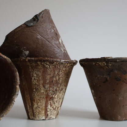 Sap pots