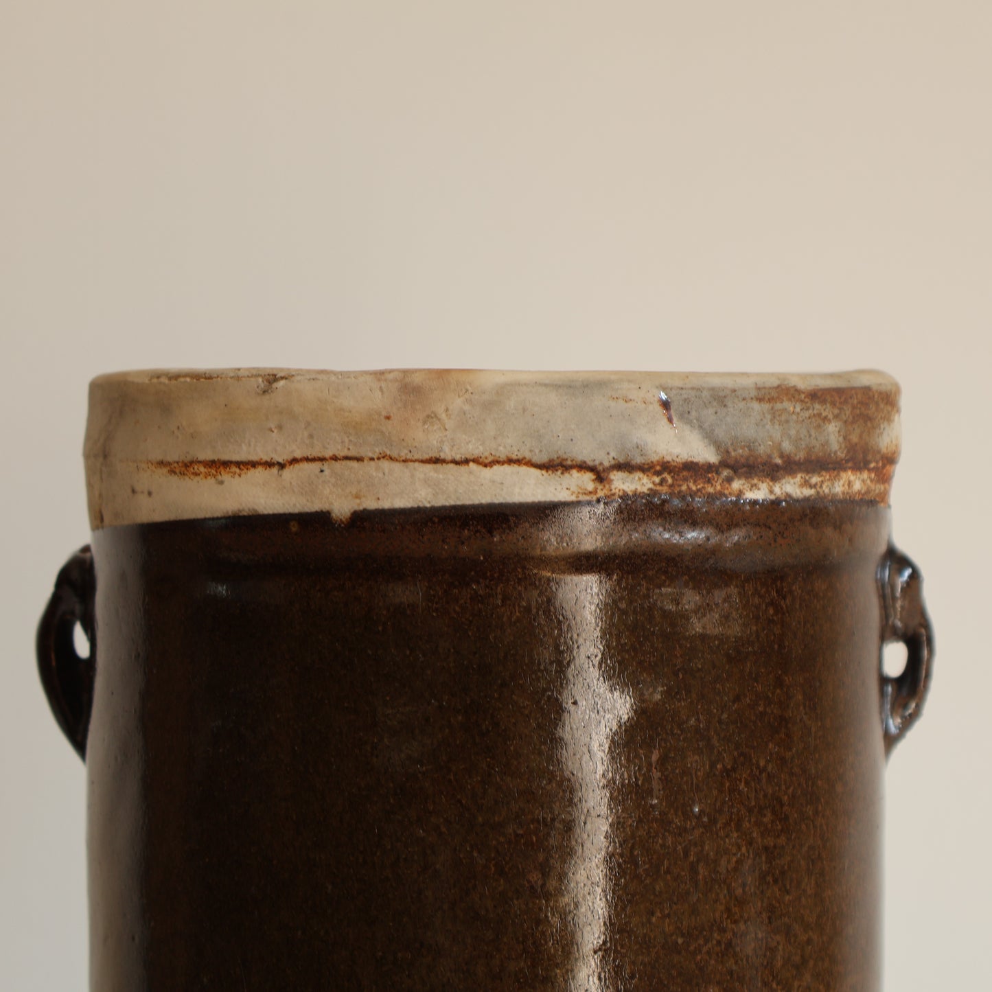 Chinese preserve pot