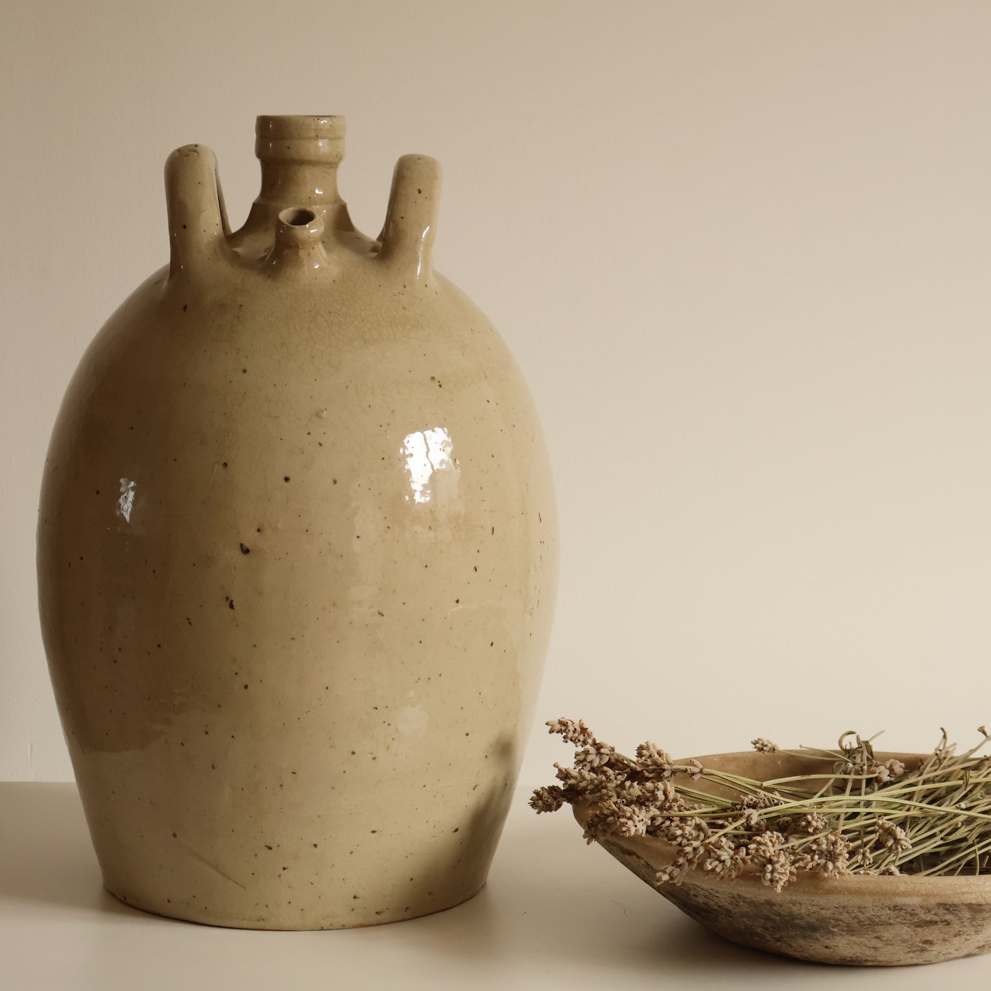 French jug - Ari