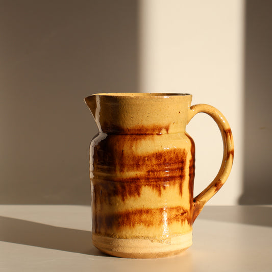 Treacle glazed French jug