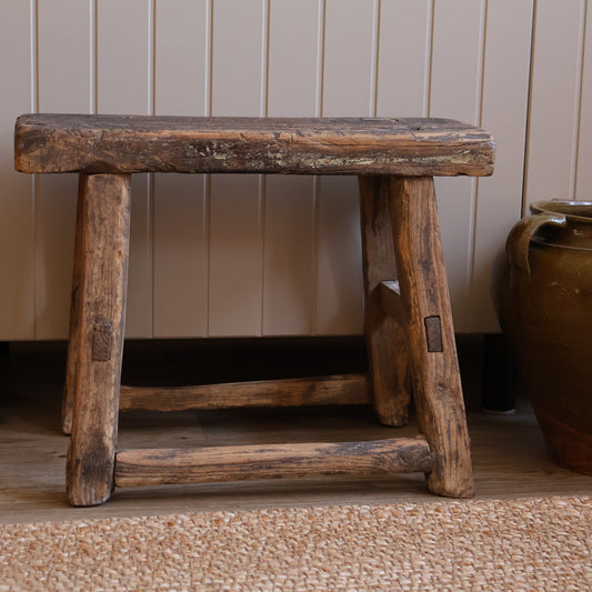 Medium elm stool - Ivy