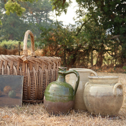 Oil jug - Clover
