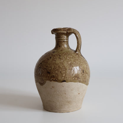 French jug - Kathryn
