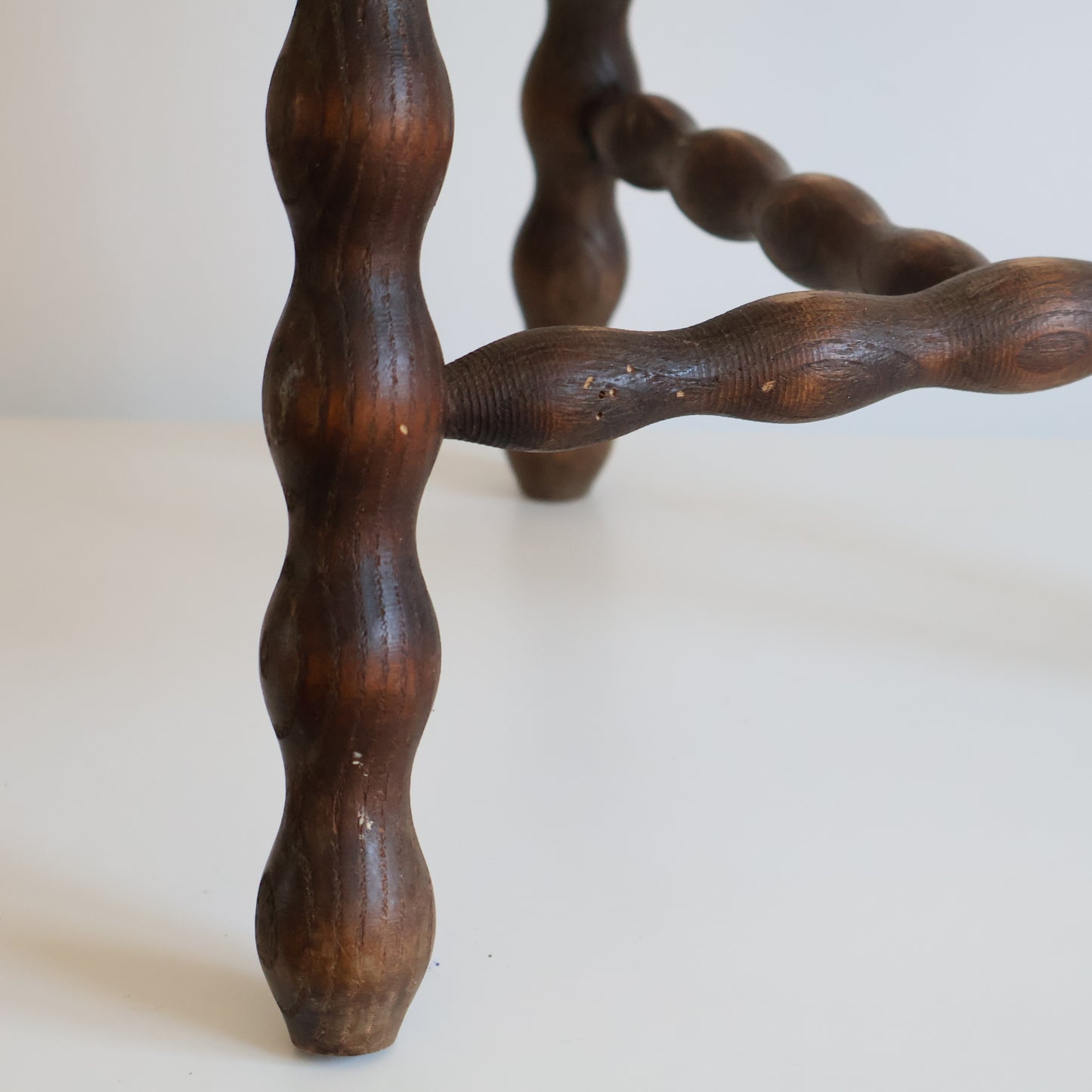 Bobbin stool 06