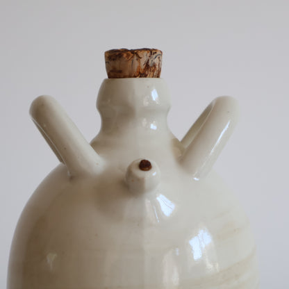French jug - Rowen