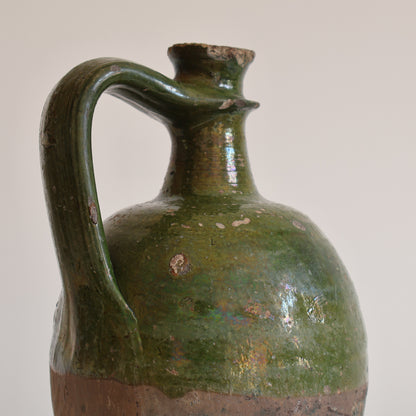 Oil jug - Clover
