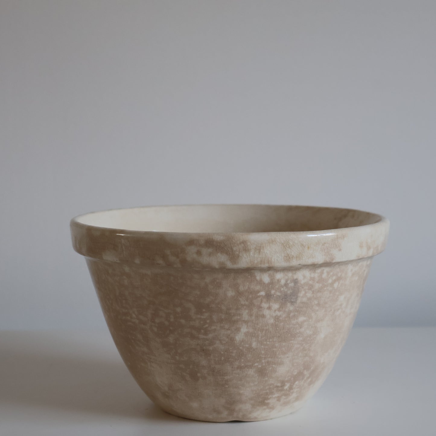 Mottled bowls