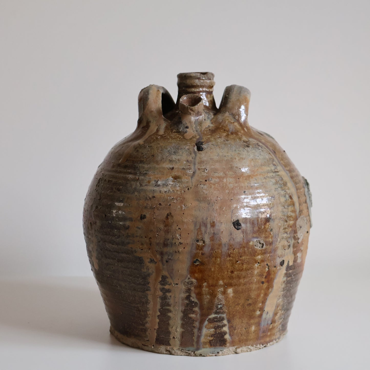 French jug - Fawn