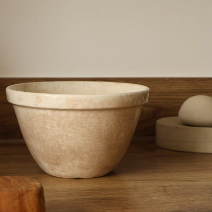 Mottled bowls