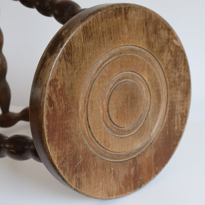 Bobbin stool - 08