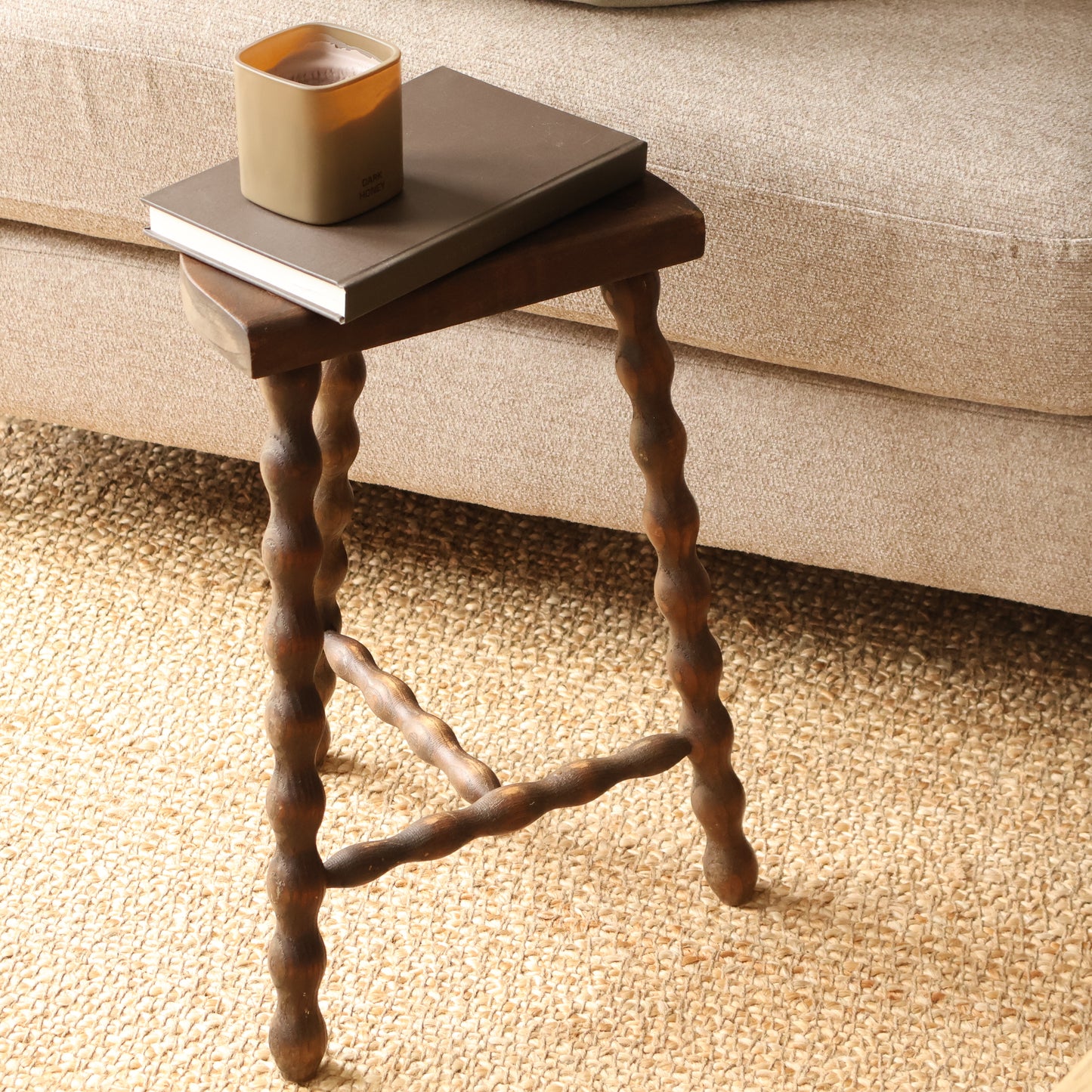 Bobbin stool 06