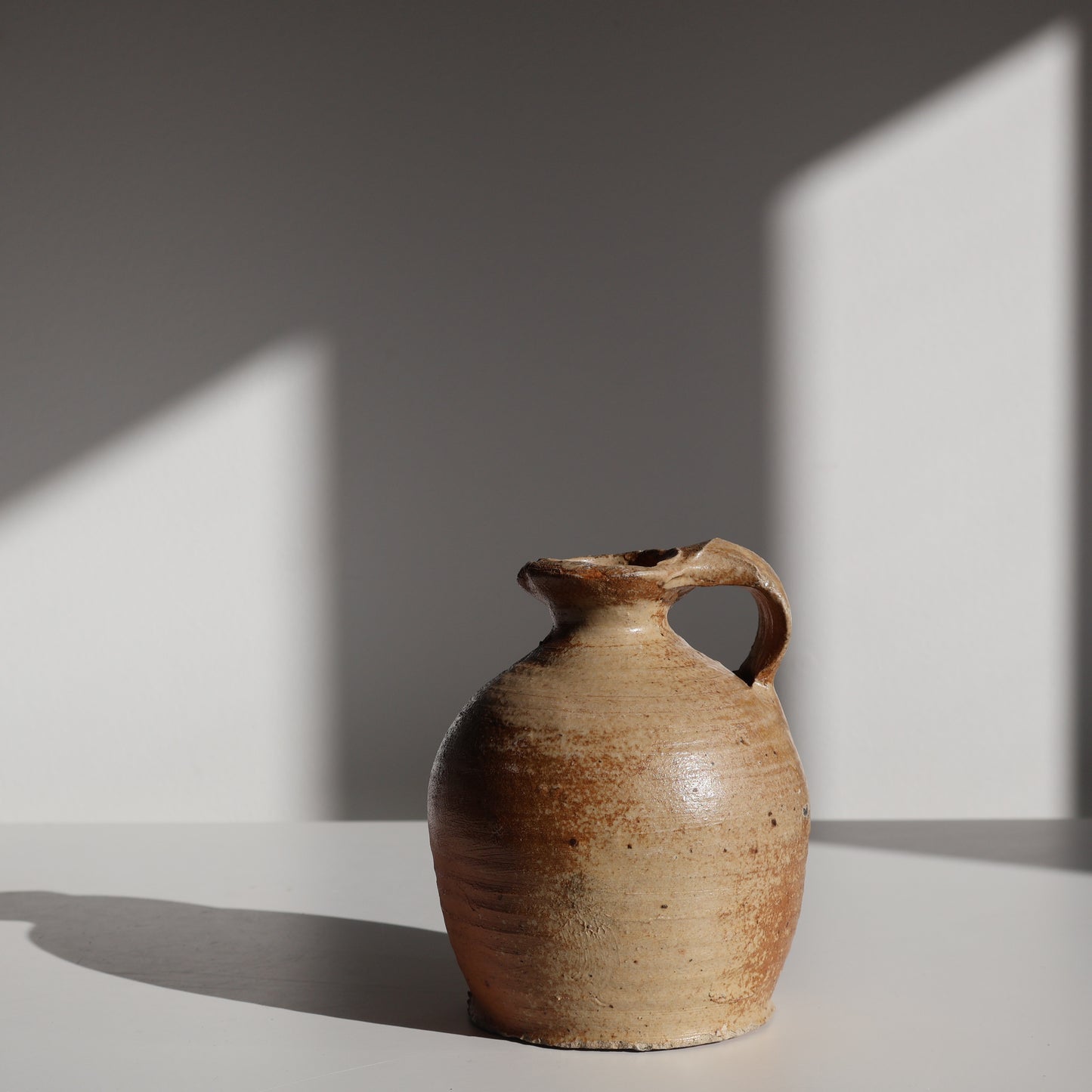 French jug - Elara