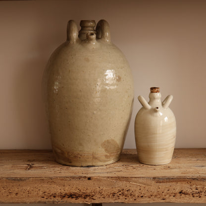 French jug - Rowen