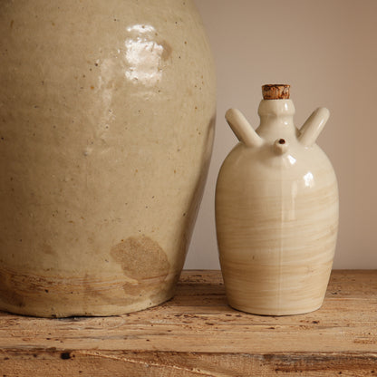 French jug - Rowen