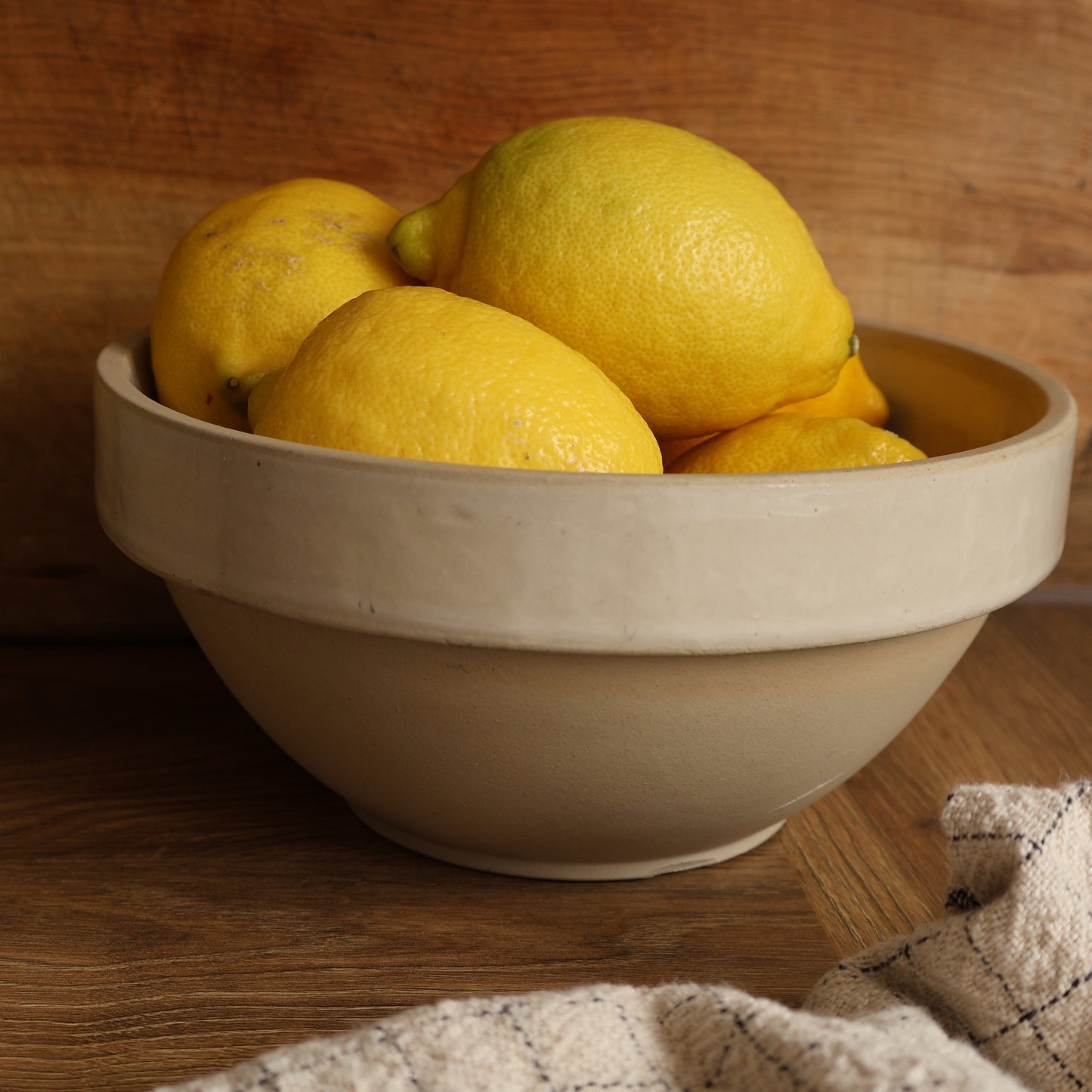 French bowls
